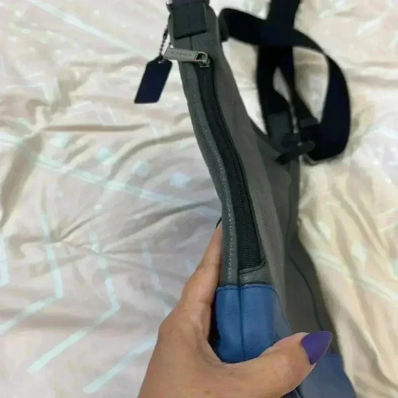 Coach Camden Messenger Tech Bag - Picture 6 of 14